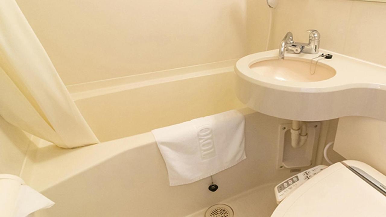 Toyoko Inn Tokyo Minami-Матида Экстерьер фото